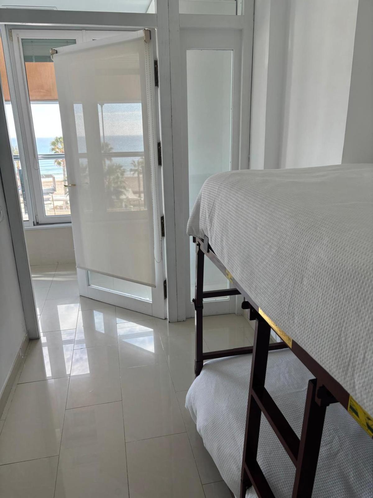 1 Linea Playa San Juan Apartamento Alicante Exterior foto
