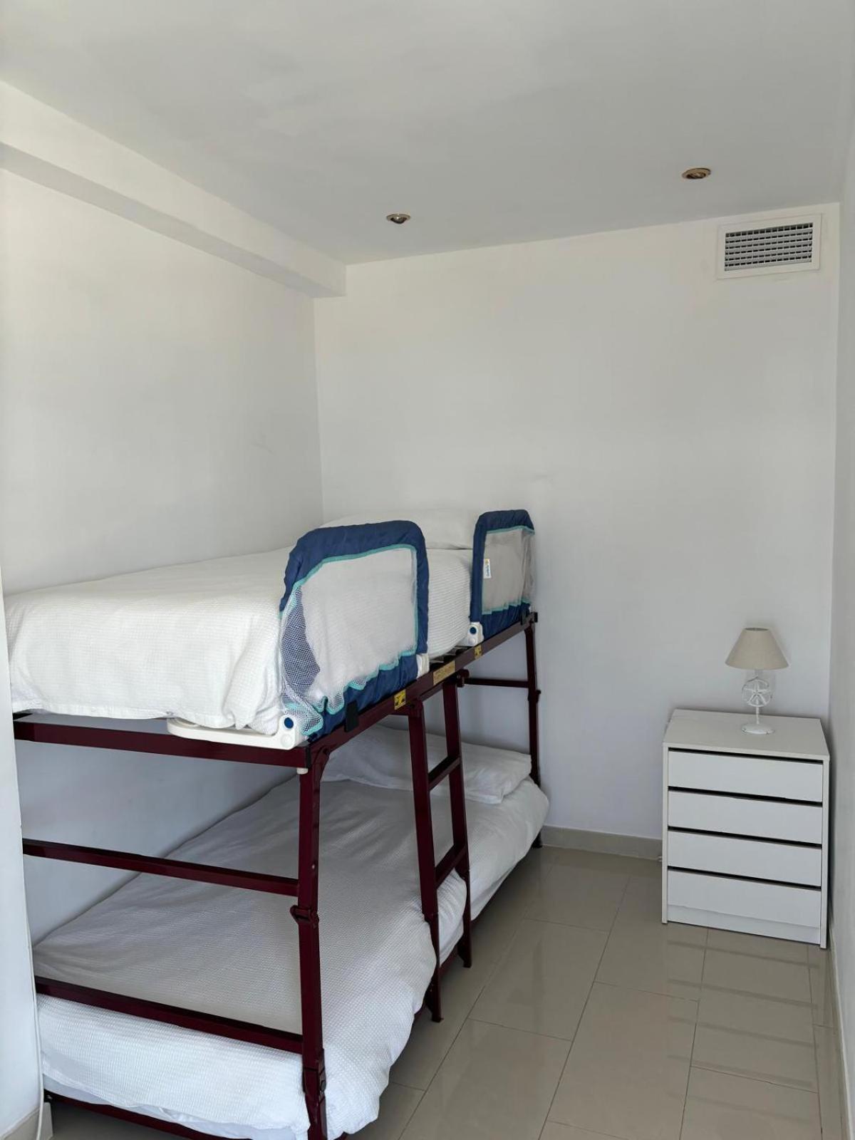 1 Linea Playa San Juan Apartamento Alicante Exterior foto